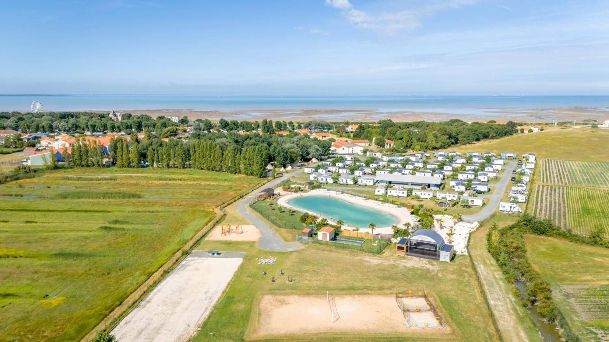 Kampaoh La Rochelle Hotel Chatelaillon-Plage Exterior photo